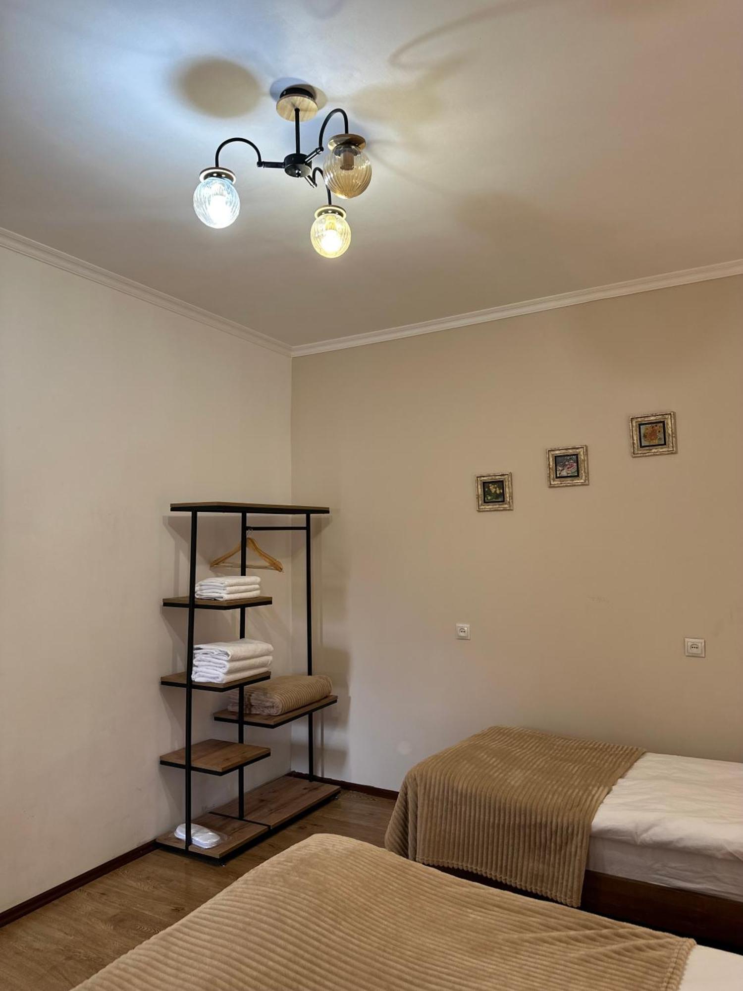 Meshia Apartment Kazbegi Exterior foto