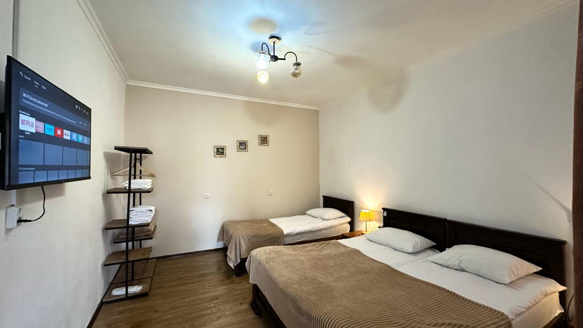 Meshia Apartment Kazbegi Exterior foto